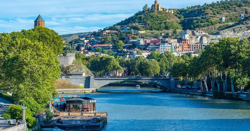 Ne pasaport istiyor ne vize: Kimlik yetiyor, giden dönmek istemiyor Sözcü Gazetesi