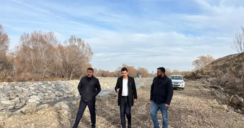 Susuz Çayı’nda dere ıslahı ve taşkın koruma çalışmaları sürüyor