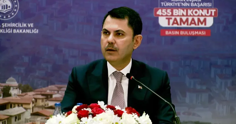 Bakan Kurum deprem bölgesinden Sözümüzü tuttuk diyerek duyurdu: İzlanda kadar alanda inşayı bitirdik