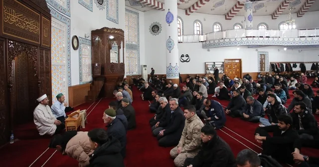 Hayatını kaybeden AİÇÜ öğrencisi Remziye Horuz İçin Mevlid programı düzenlendi Ağrı Haberleri