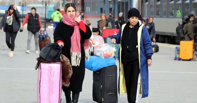 Van a yılbaşı için İranlı akını Van Haberleri