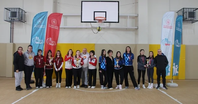 Floor Curling gençler müsabakaları tamamlandı Düzce Haberleri