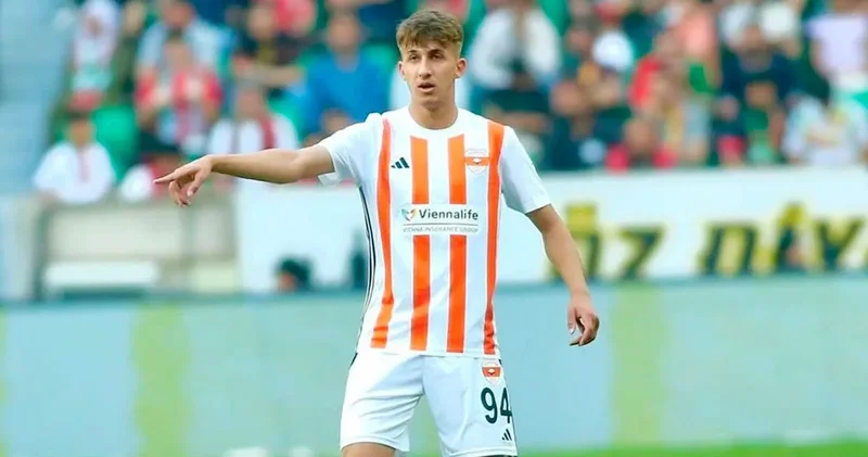 Emir Can Aksu Adanaspor u bıraktı