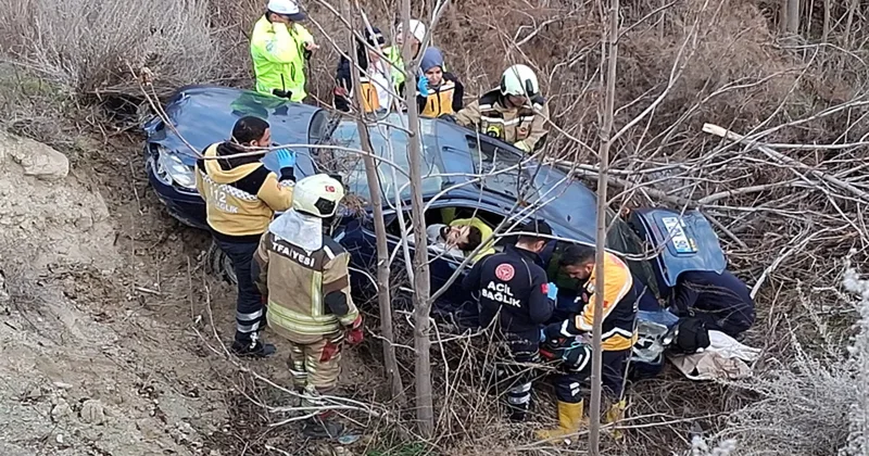 Ankara da korkunç kaza! Otomobildeki 3 kişi can verdi