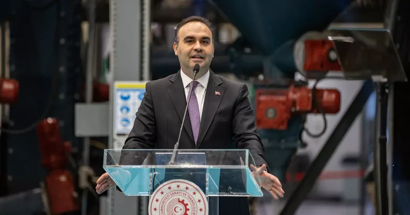 Bakan Kacır, Sakarya da fındık fabrikasının prototip üretim tesisi tanıtımına katıldı