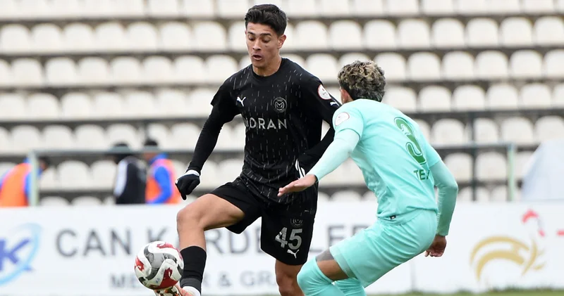 Trabzonspor Ayberk Karapo yu istiyor! Trabzonspor Haberleri