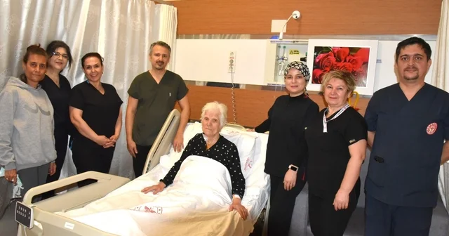 Çanakkale de 90 yaşındaki hasta Koroner By Pass ameliyatıyla hayata tutundu Çanakkale Haberleri