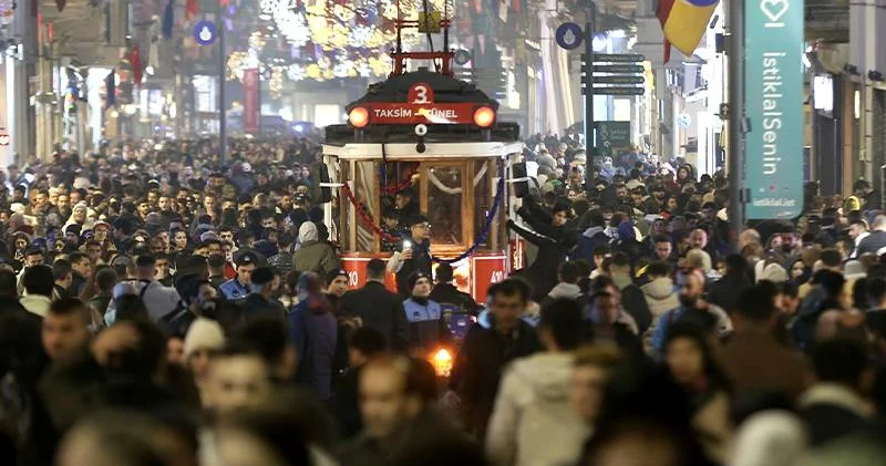 TÜİK verileri: Gelirin yarısını en zengin yüzde 20 lik kesim alıyor