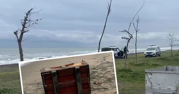 Samsun da sahile vuran gizemli sandık! Üzerinde dikkat çeken yazılar