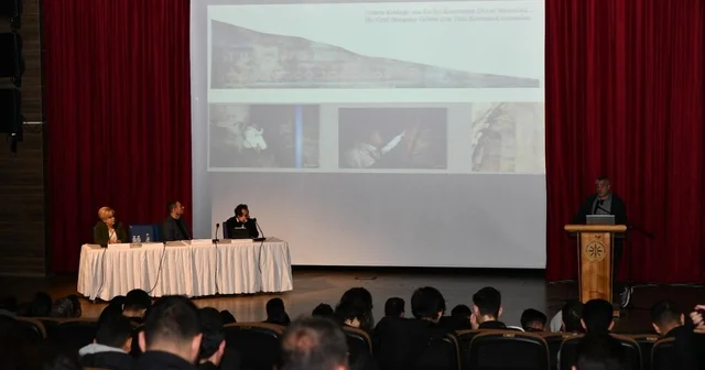 Ardahan da, Doğu Anadolu da arkeolojik kazılar, kronolojik süreçler ve kültür politikaları paneli Ardahan Haberleri