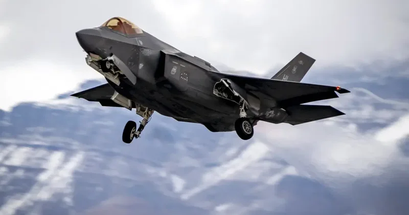 Suriye de Gizemli Hava Saldırısı