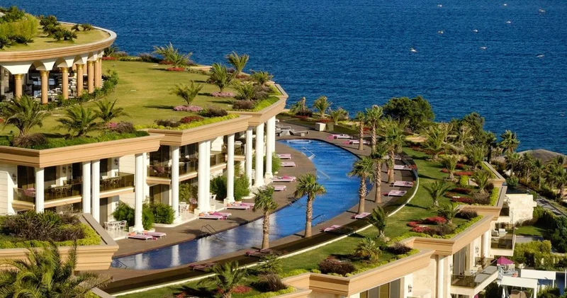 Sedat Peker, çökme iddiasıyla işaret etmiş ve sahibini sormuştu: Bodrum Paramount Hotel in ÇED süreci iptal edildi