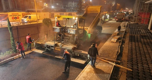 Büyükşehir, Azerbaycan Mahallesi nde yol konforunu artırıyor Kahramanmaraş Haberleri