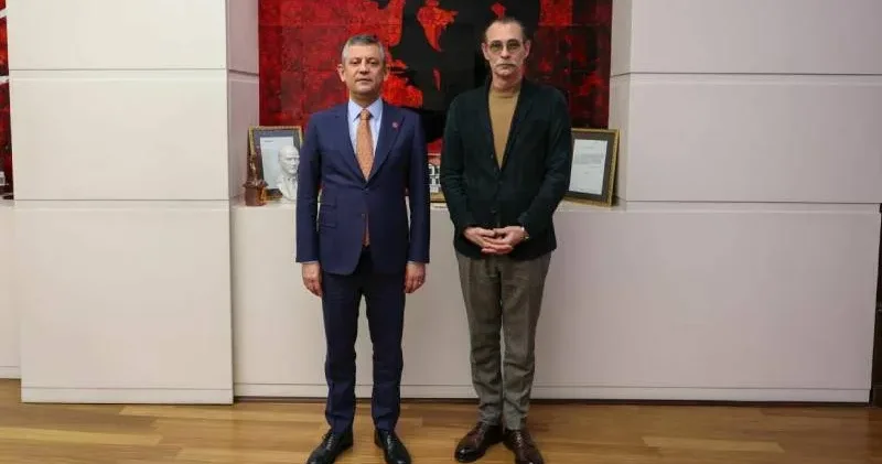 Etimesgut Belediye Başkanı Beşikçioğlu ndan CHP Genel Başkanı Özel e ziyaret