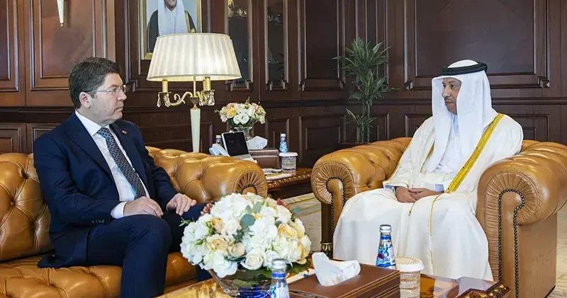Bakan Tunç, Katar Başsavcısı Al Nuaimi ile bir araya geldi