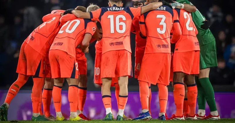 Paris Saint Germain, Barcelona dan 18 yaşındaki Dro Fernandez i transfer etti