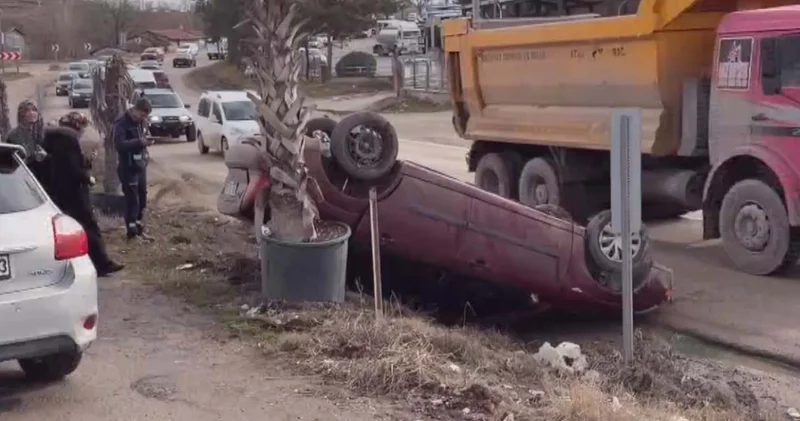 Kontrolden çıkan araç takla attı: Araçtaki 3 kişinin burnu bile kanamadı