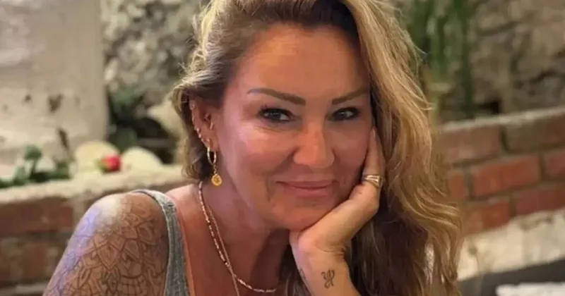 Pınar Altuğ un kızı 17 yaşında: Podyumdaki pozları büyük beğeni topladı