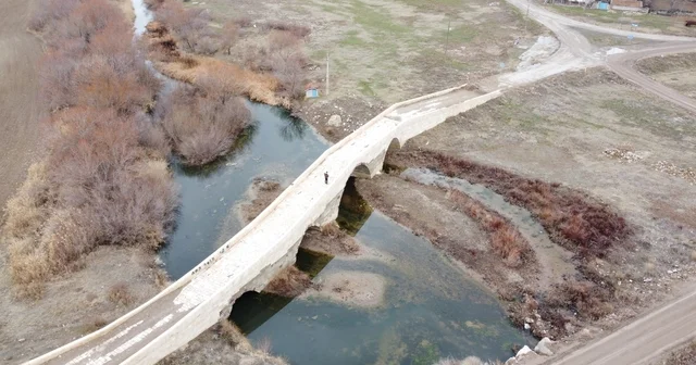 Tuzla köprüsü, Selçuklu dan günümüze hizmet vermeye devam ediyor Yozgat Haberleri