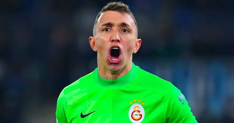 Muslera Galatasaray ı unutamadı