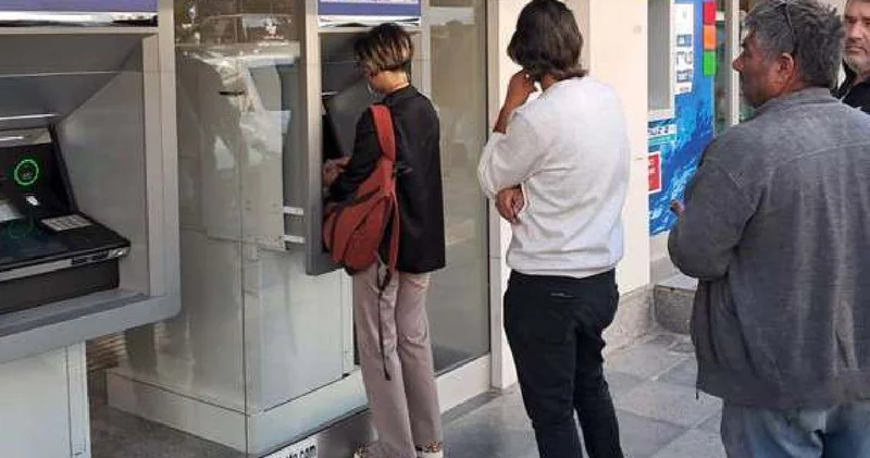 İki banka anlaşmıştı bir banka daha katıldı: Komisyonu kaldırdılar