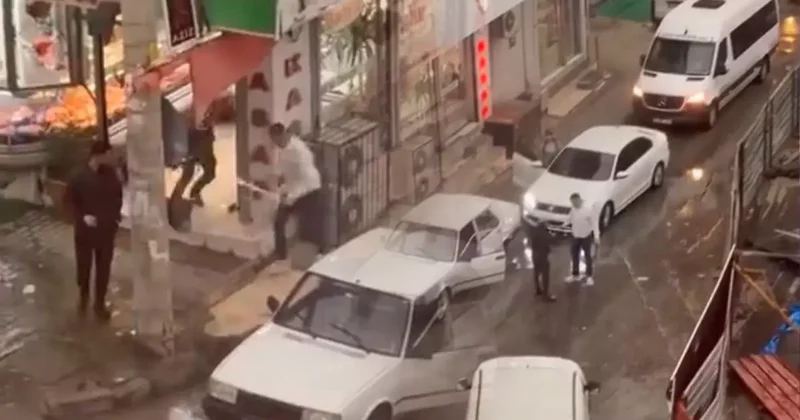 Trafikte korkunç anlar: Döner bıçağı ile kovaladı! Paket olursam başın sıkıntıya girer