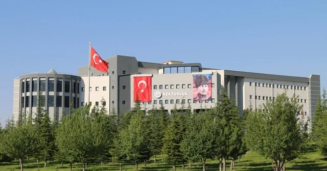 ERÜ, THE Awards Asia 2026 da Asya nın en iyi 8 üniversitesi arasında finalde Kayseri Haberleri