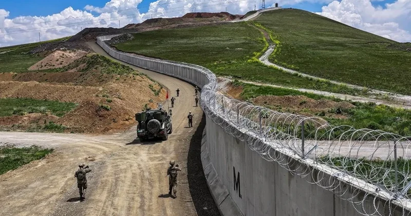 Middle East Eye: Türkiye, Tahran senaryolarını değerlendiriyor; yeni göç dalgasına karşı adımlar konuşuluyor