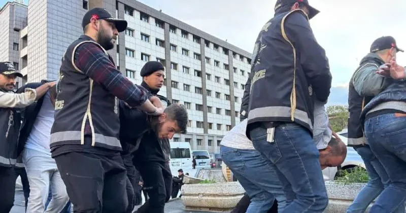 Casperlar suç örgütü soruşturmasında yeni detaylar: Ailevi sorunları olan çocukları seçmişler!