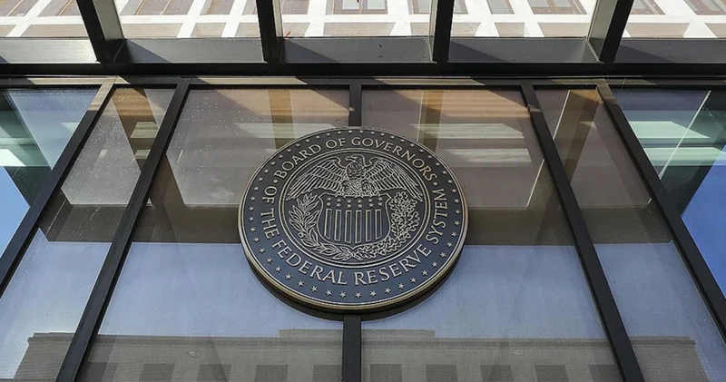 Fed 2026 Ocak faiz kararı yarın açıklanıyor: Piyasalarda faiz beklentisi ne yönde, faiz sabit mi kalacak düşecek mi?