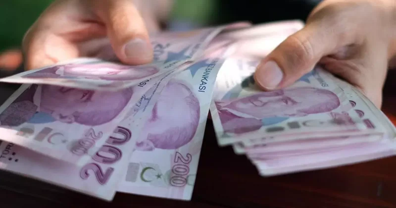 Tek maaş ihtimali masada! Emekli bayram ikramiyesinde yeni senaryo