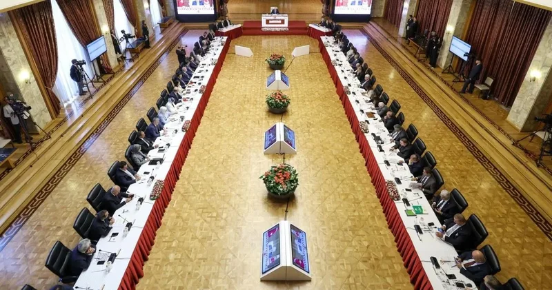 İktidar medyasından İmralı süreci oranları: Hangi parti seçmeni ne kadar destek veriyor ?