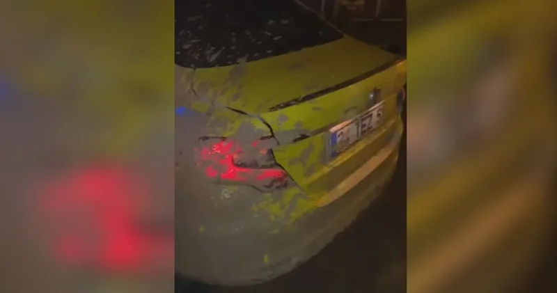 Taksi şoförüne şiddet uygulayıp kaçtılar!