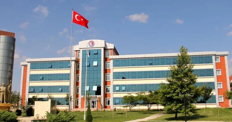 ÇOMÜ de skandal! Kadroya almak için sınavda birinci yaptılar