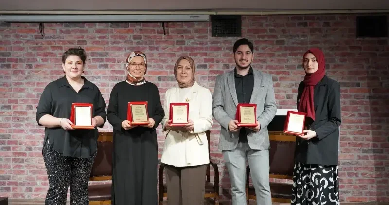 3. Hekimoğlu İsmail Hikâye Yarışması’nda dereceye girenler ödüllerini aldı Gündem Haberleri
