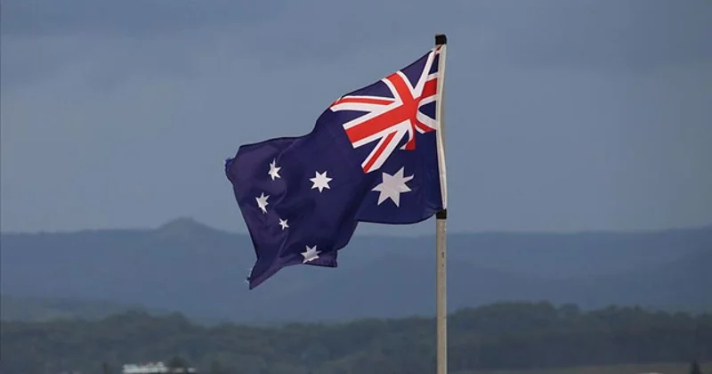 Avustralya, İslam karşıtı kampanya yürüten Yahudi içerik üreticisinin vizesini iptal etti