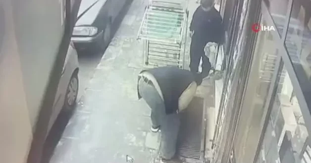 Kahramanmaraş ta açılan mazgala düşen çocuk yaralandı