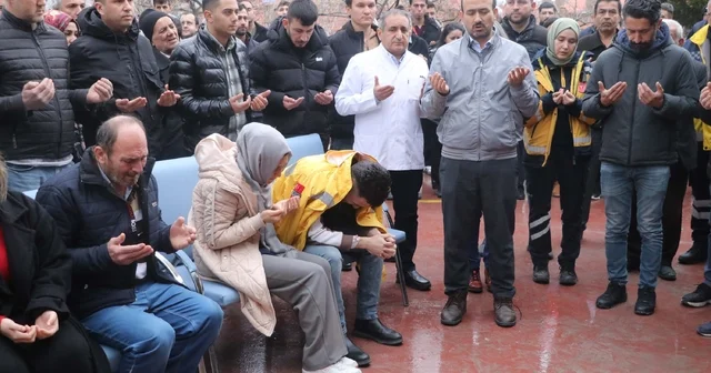 Memurları taşıyan midibüs devrildi: 1 ölü, 25 yaralı (2) Denizli Haberleri