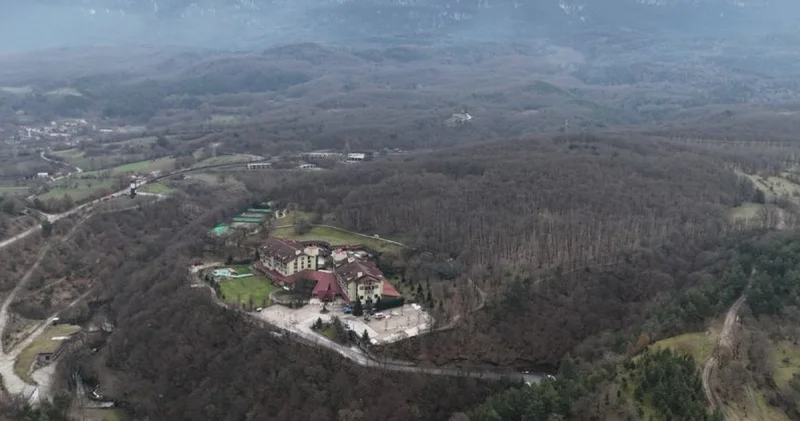 Kartalkaya nın birinci sanığına ait! Ultra lüks otelde ruhsata aykırı yapı! Son dakika haberleri