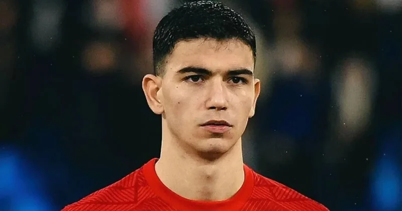 Beşiktaş, Abraham ı verip Yasin Özcan ı alıyor: Oyuncu bu akşam İstanbul da olacak