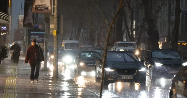 İzmir de metrekareye 47.5 kilogram yağış düştü İzmir Haberleri