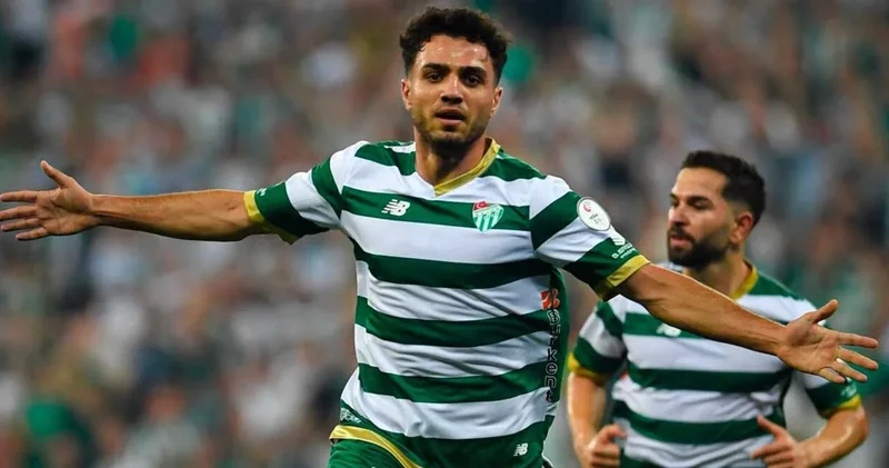 Bursaspor da planlar değişti: Bir tek Ertuğrul İdris Furat kaldı