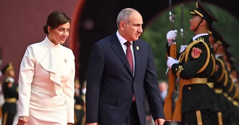 Paşinyan’a 30 yıllık veda: Hayat arkadaşı Anna Hakobyan konutu terk etti