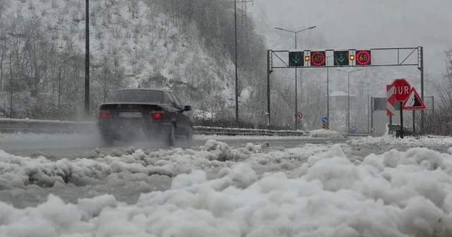 Samsun Ordu karayolunda kar yağışı Ordu Haberleri