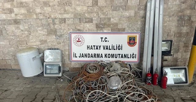 Hatay da hırsızlık şüphelisi 5 saatlik kamera görüntüsünün izlenmesiyle yakalandı Hatay Haberleri