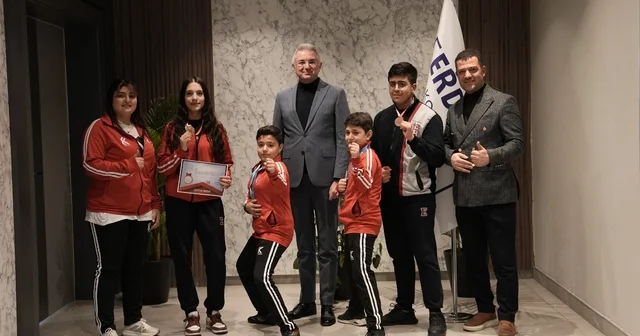 Erdem Koleji nden karatede tarihi başarı Mindere çıkan her sporcu zirvede Gaziantep Haberleri