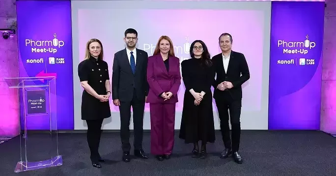 Sanofi’nin PharmUp Platformu buluşmasını Fark Labs iş birliğiyle gerçekleştirdi