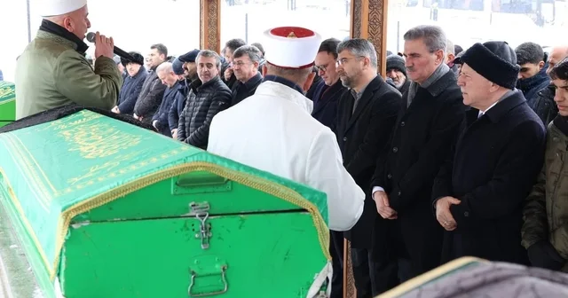 Bedir ailesinin acı günü Sağlık Müdürü Dr. Gürsel Bedir in baba acısı Erzurum Haberleri