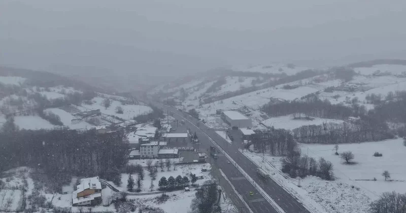 Samsun’da yüksek kesimler beyaza büründü