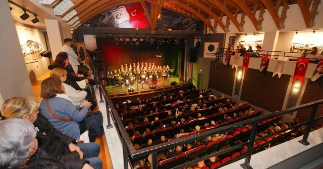 Ayvalık ta Rauf Denktaş Kültür Merkezi perdelerini açtı Balıkesir Haberleri